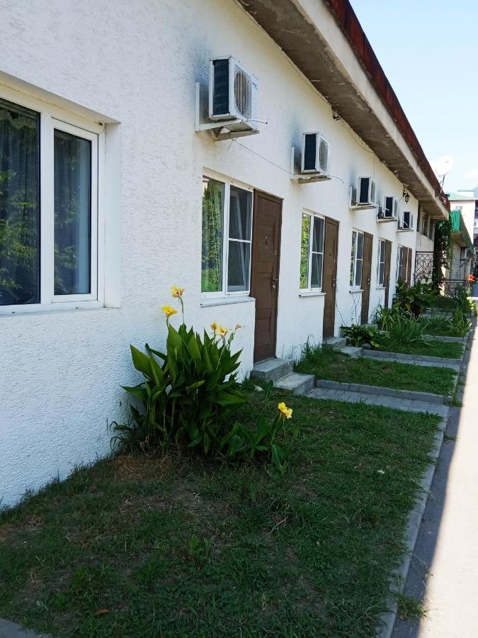 Mini-Hotel Abazgaa Gagra Extérieur photo